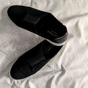 Cole Haan Black Sneakers - No lace